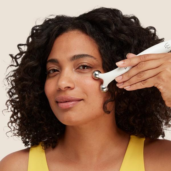 7 E Wellness QT Plus Smart Microcurrent Facial Toning Device #3