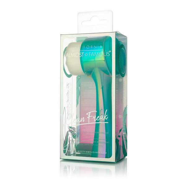 Almost Famous "Cleanse It" 550K Microfiber 2-in-1 Exfoliator Brush #5