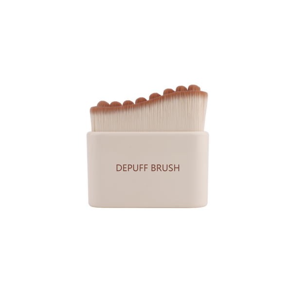 Jenny Patinkin DePuff Brush Instant Depuffing & Glow Face Brush #1