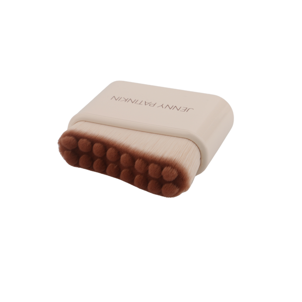 Jenny Patinkin DePuff Brush Instant Depuffing & Glow Face Brush #4
