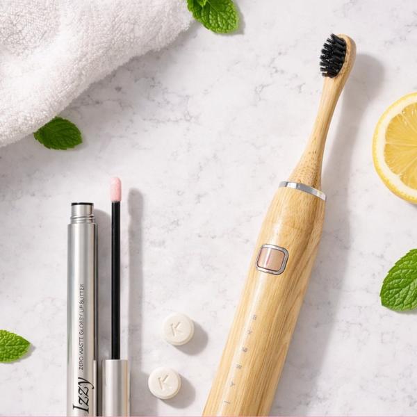 Izzy Zero Waste Beauty Izzy x Kaylaan Sonic Smile & Gloss Lip Set #8