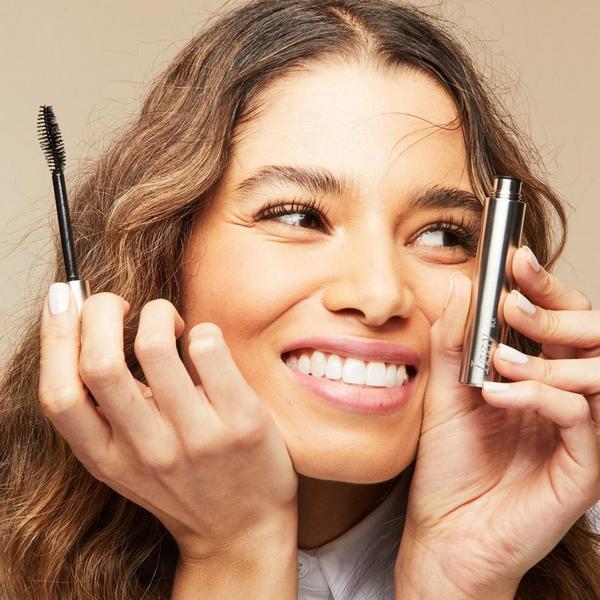 Izzy Zero Waste Beauty Izzy Zero Waste Mascara #5