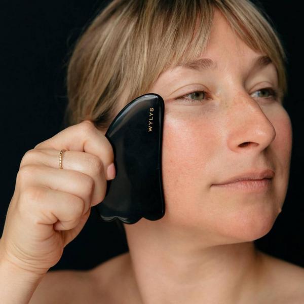 WYLYS Black Obsidian Gua Sha + Face Roller Set #5