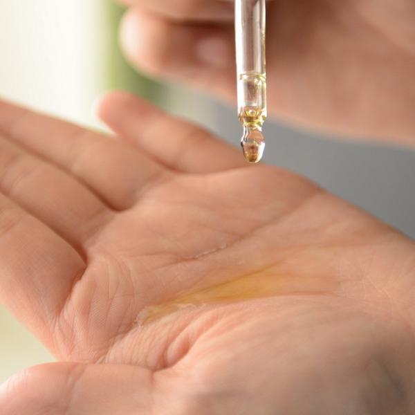Urang Glow Oil Serum #4