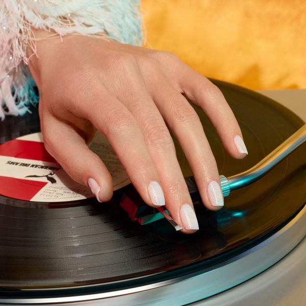 Manucurist Green Flash LED Gel Nail Polish, Non-Toxic Nail Polish #4