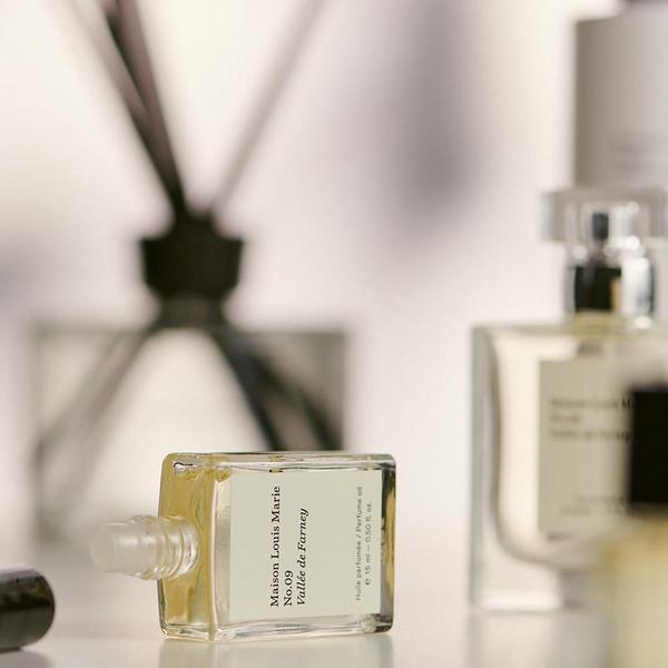 Maison Louis Marie No.09 Vallee de Farney Perfume Oil #3