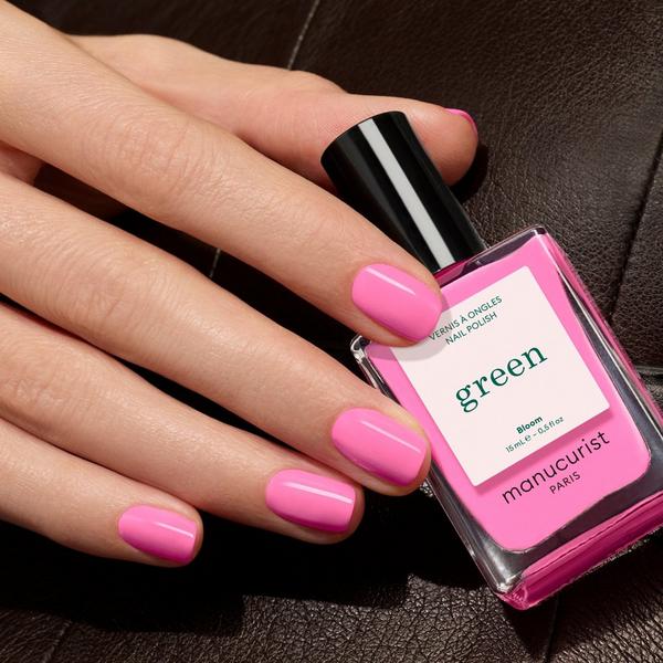 Manucurist Green Nail Polish, Quick Dry, Non-Toxic Nail Polish with Gel-Like Finish #5