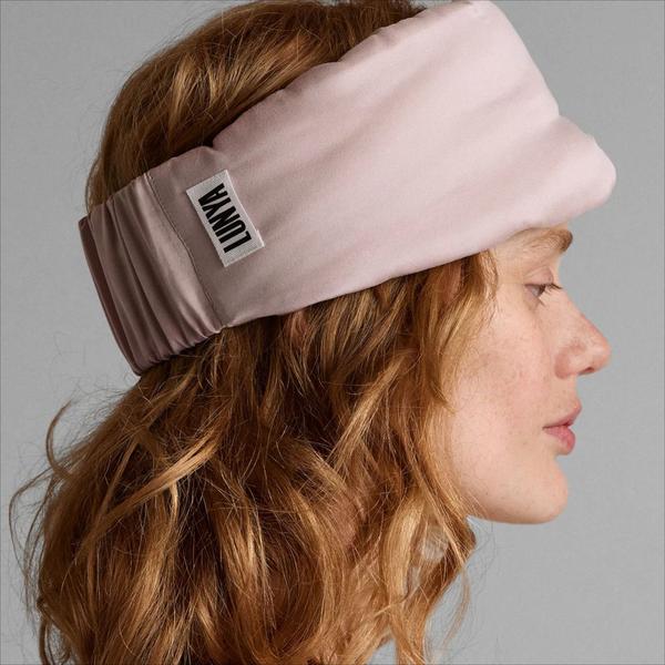Lunya Washable Silk Eye Mask - Delicate Pink #4