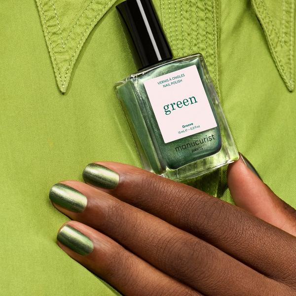 Manucurist Green Nail Polish, Quick Dry, Non-Toxic Nail Polish with Gel-Like Finish #5