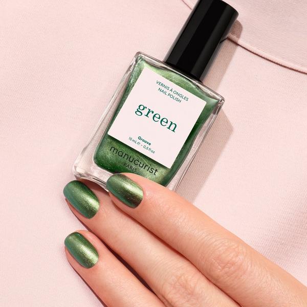 Manucurist Green Nail Polish, Quick Dry, Non-Toxic Nail Polish with Gel-Like Finish #6