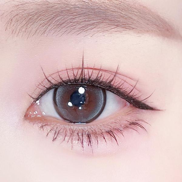 Char Cosmetics Pre-Glued Reusable Lashes Dreaming Bunny Collection #3