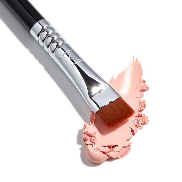 Sigma Beauty E15 Flat Definer Brush #4