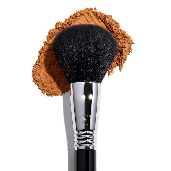 Sigma Beauty F30 Large Powder Brush #3