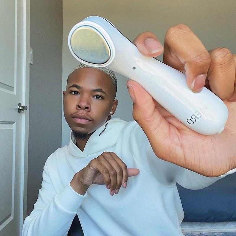 美顔器ホワイト ANTI-AGING & REJUVENATION DEVICE Spa Sciences - White AERO Advanced Skincare Infusion System | Ulta