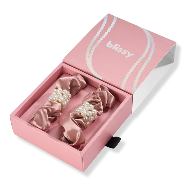 Blissy Petite Pearl Scrunchies #1