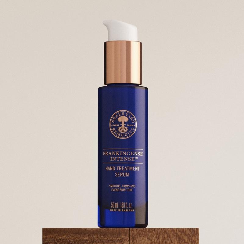 Neal's Yard Remedies - Frankincense Intense Hand Treatment Serum