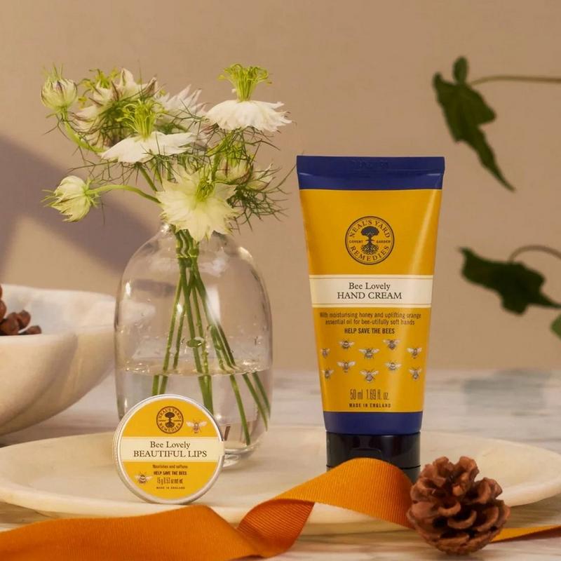 Neal's Yard Remedies - Organic Geranium & Orange Bath & Body