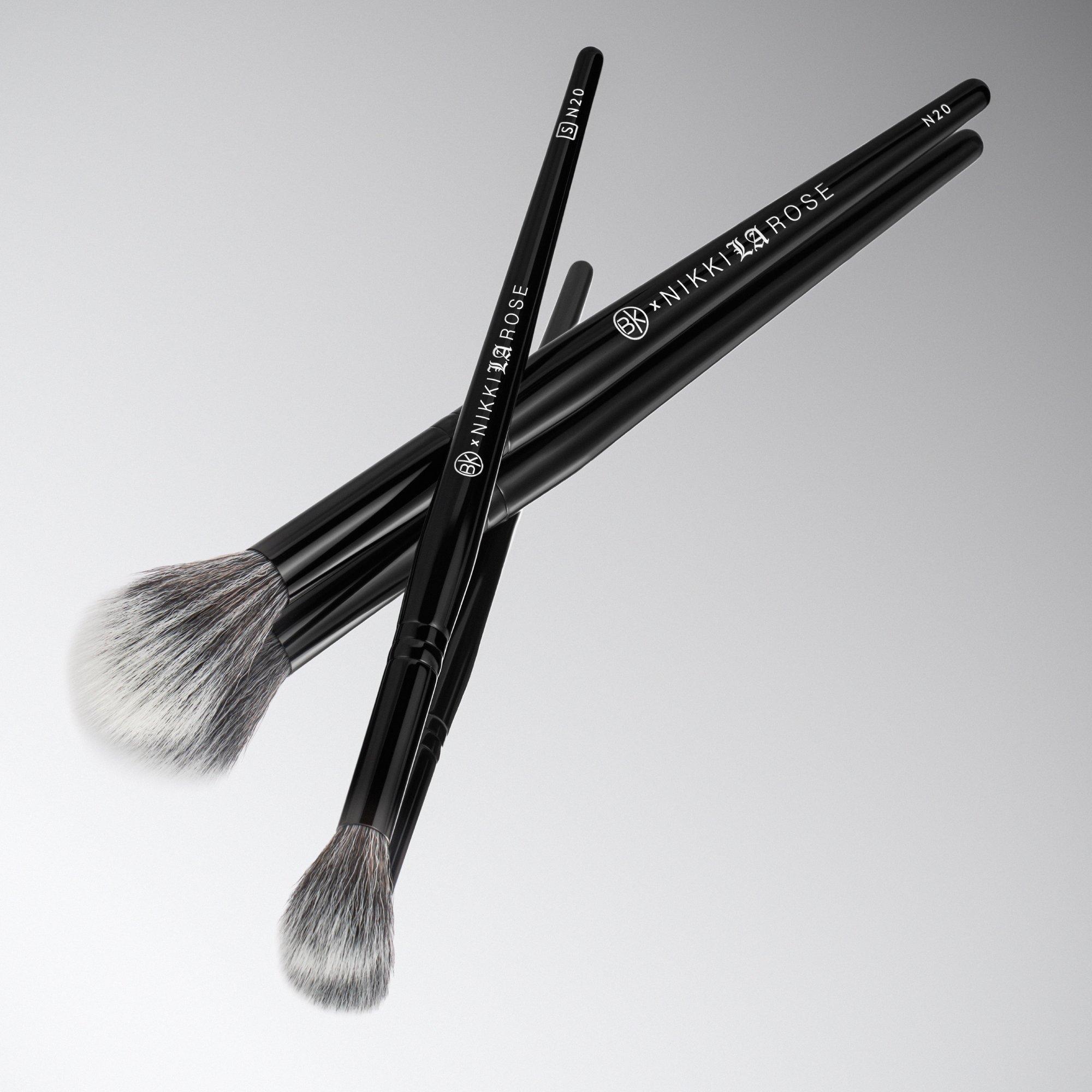 Кисть-диффузор для макияжа BK Beauty Nikki La Rose N20 Ultimate Diffuser — фото 7