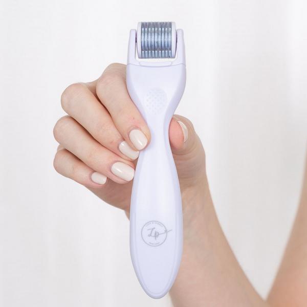 Love & Pebble Microneedle Derma Roller #3