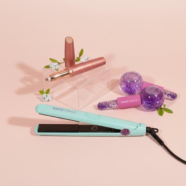 Almost Famous Glow & Go Travel Beauty Set #2