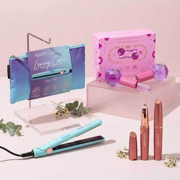 Almost Famous Glow & Go Travel Beauty Set #7