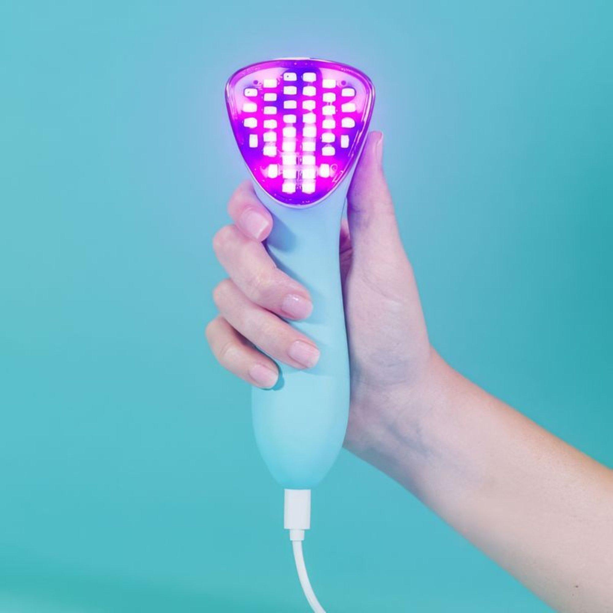 Прибор для лечения акне reVive Light Therapy — фото 2