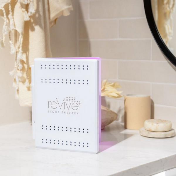 reVive Light Therapy Lux dpl IIa – LED Treatment Panel #4