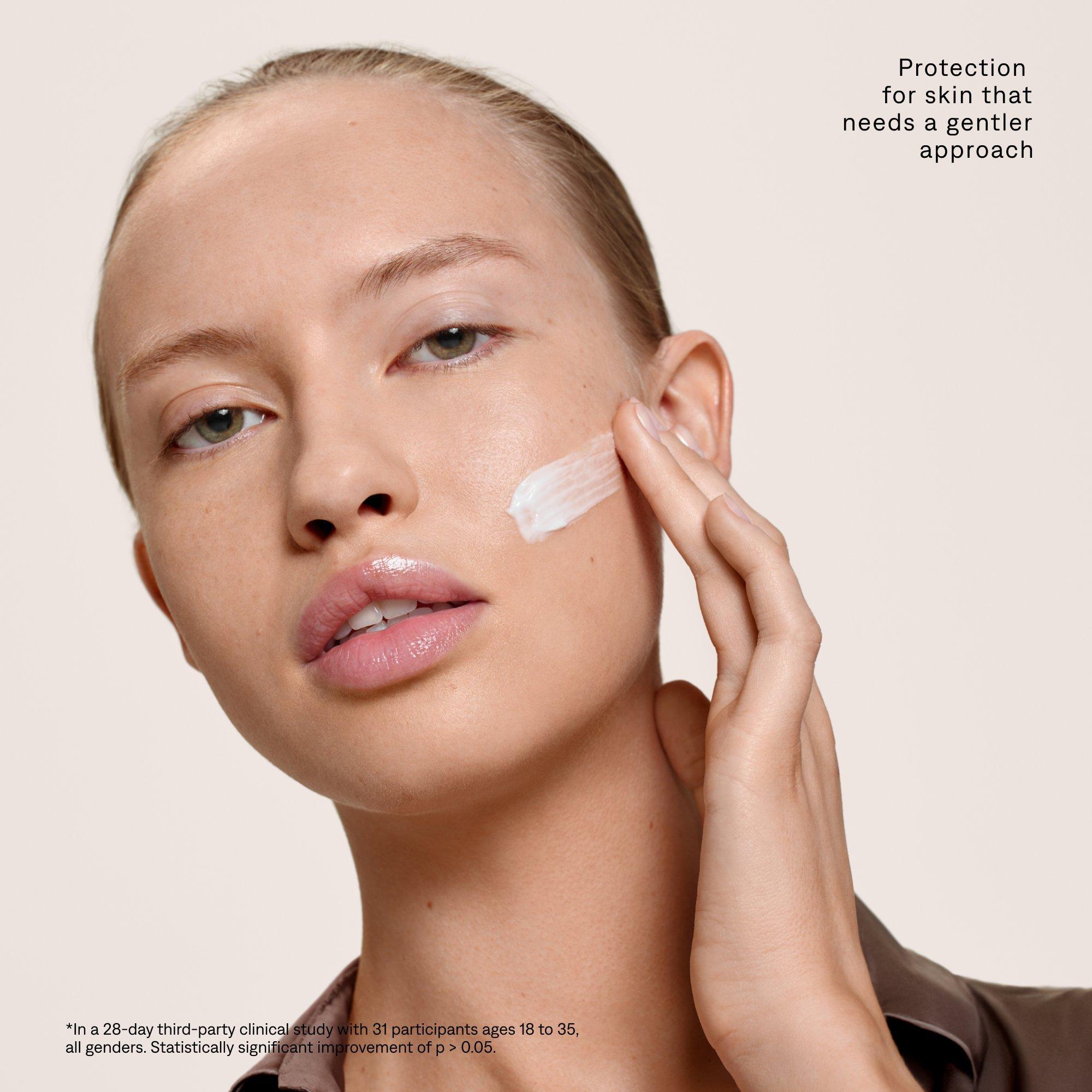 Минеральное солнцезащитное средство SunsolveMD ZnO+ Calm + Revitalize SPF 50 — фото 3