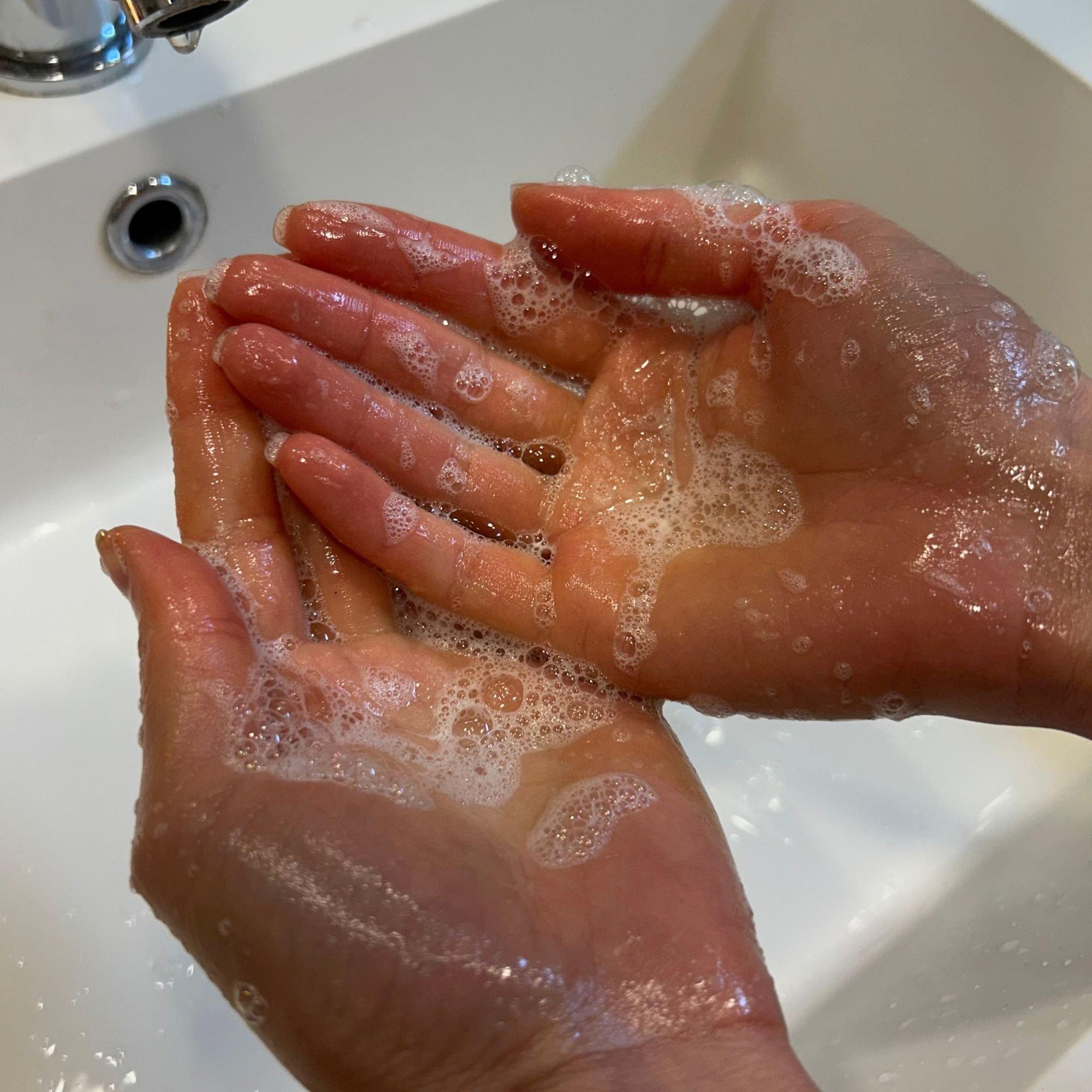 Средство для мытья рук и тела Nailberry The Hand & Body Wash — фото 3