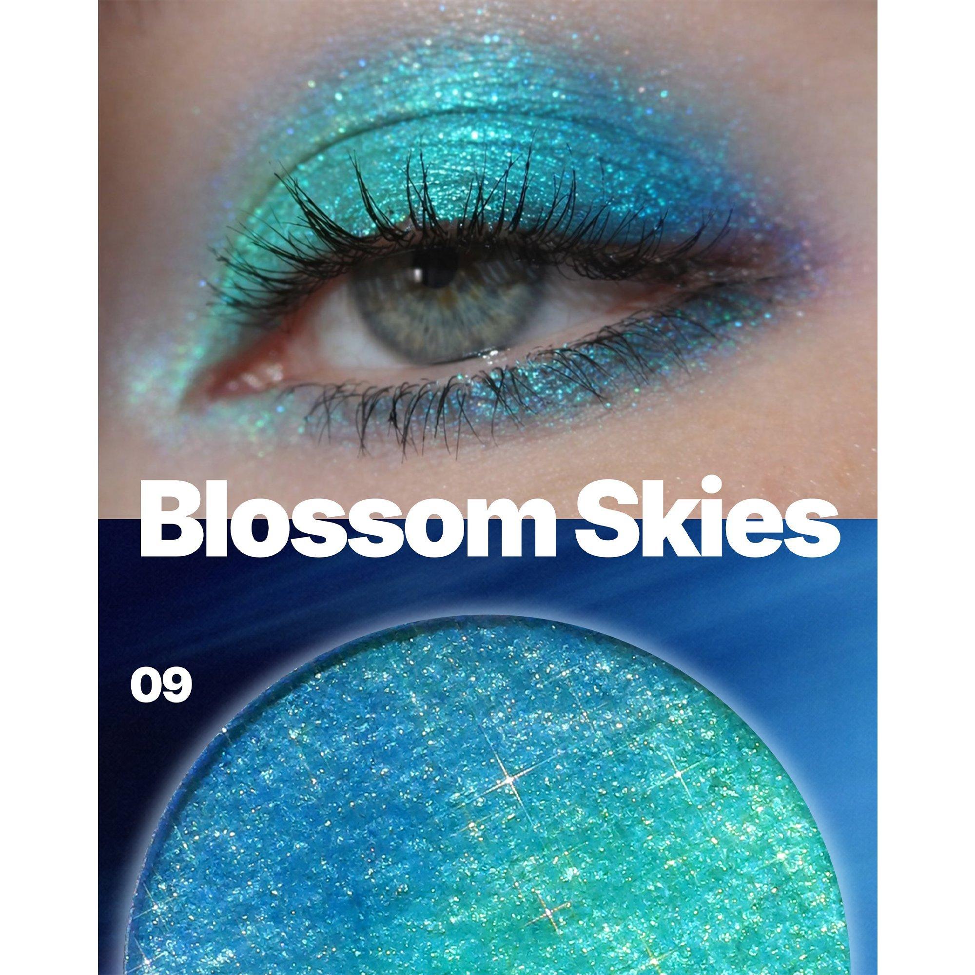 Набор для макияжа глаз Moira Cosmetics Chroma Light Shadow Kit — фото 3