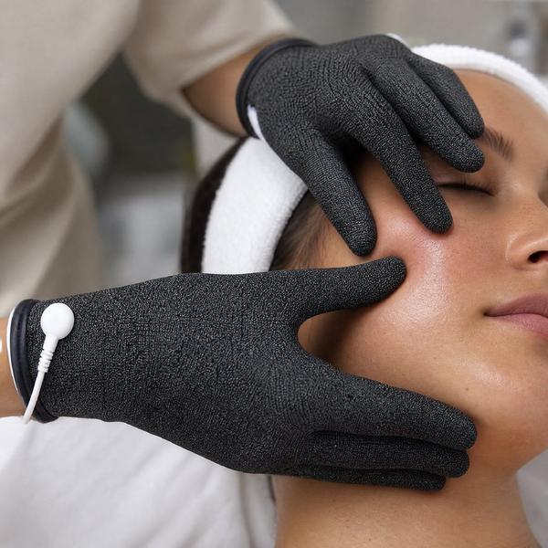 7 E Wellness Myolift Microcurrent Facial Gloves #6