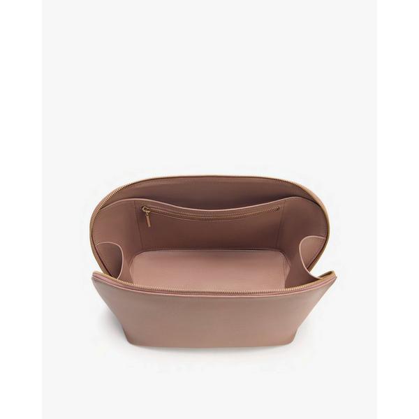 Cuyana Voyager Travel Case #5