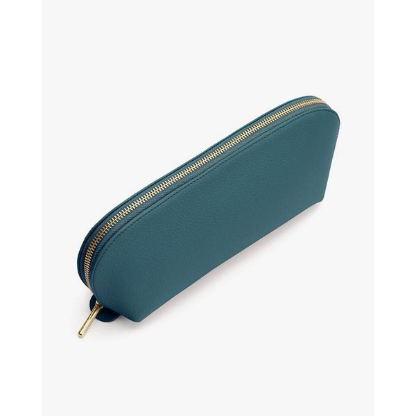Cuyana Beauty Case #3