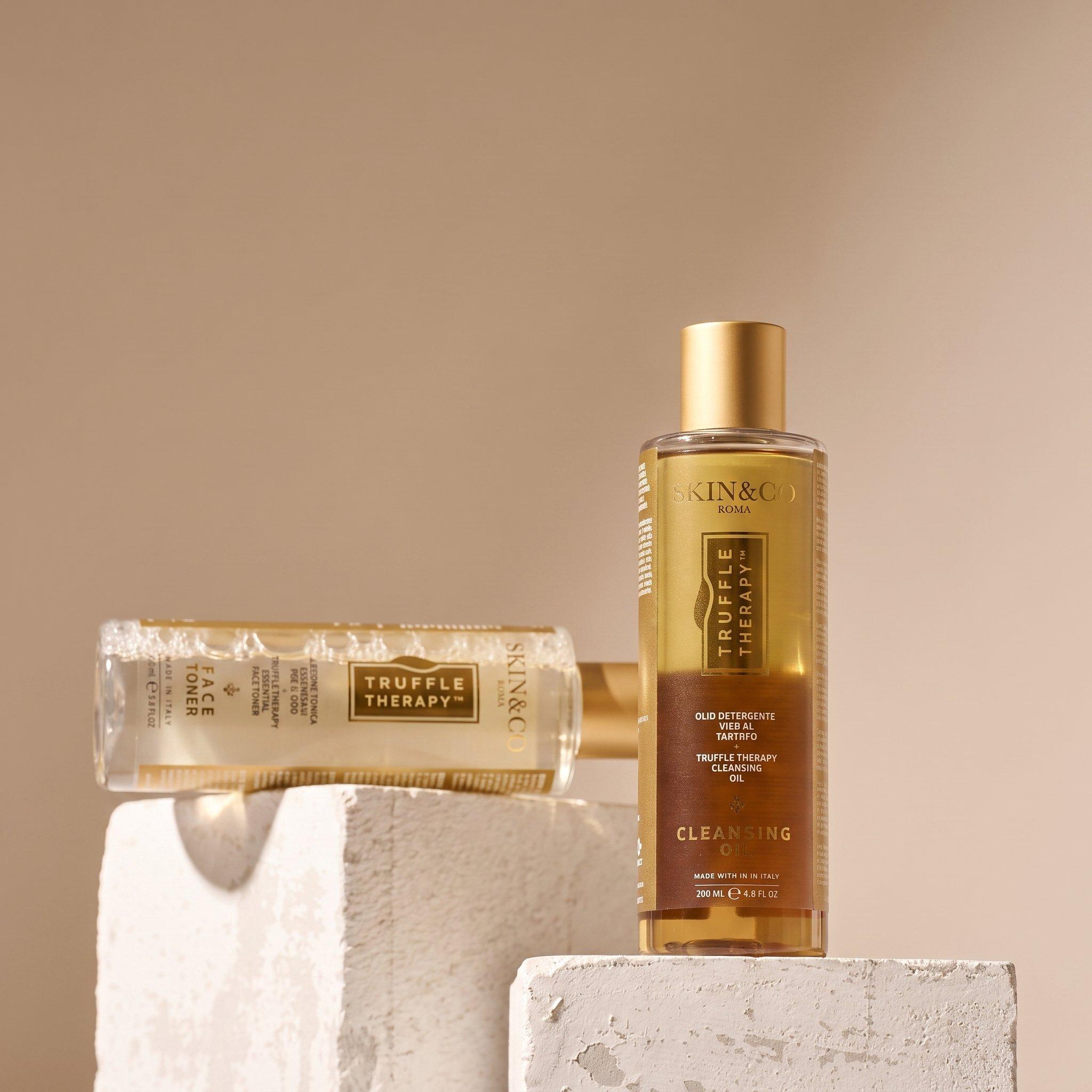 Набор Skin & Co Truffle Therapy Love at First Swipe: тоник и масло для очищения лица — фото 2