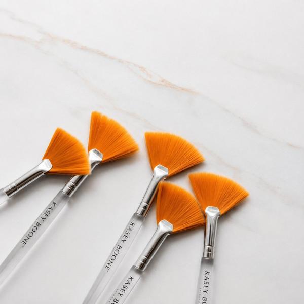 Kasey Boone Skincare Acrylic Fan Brush #6