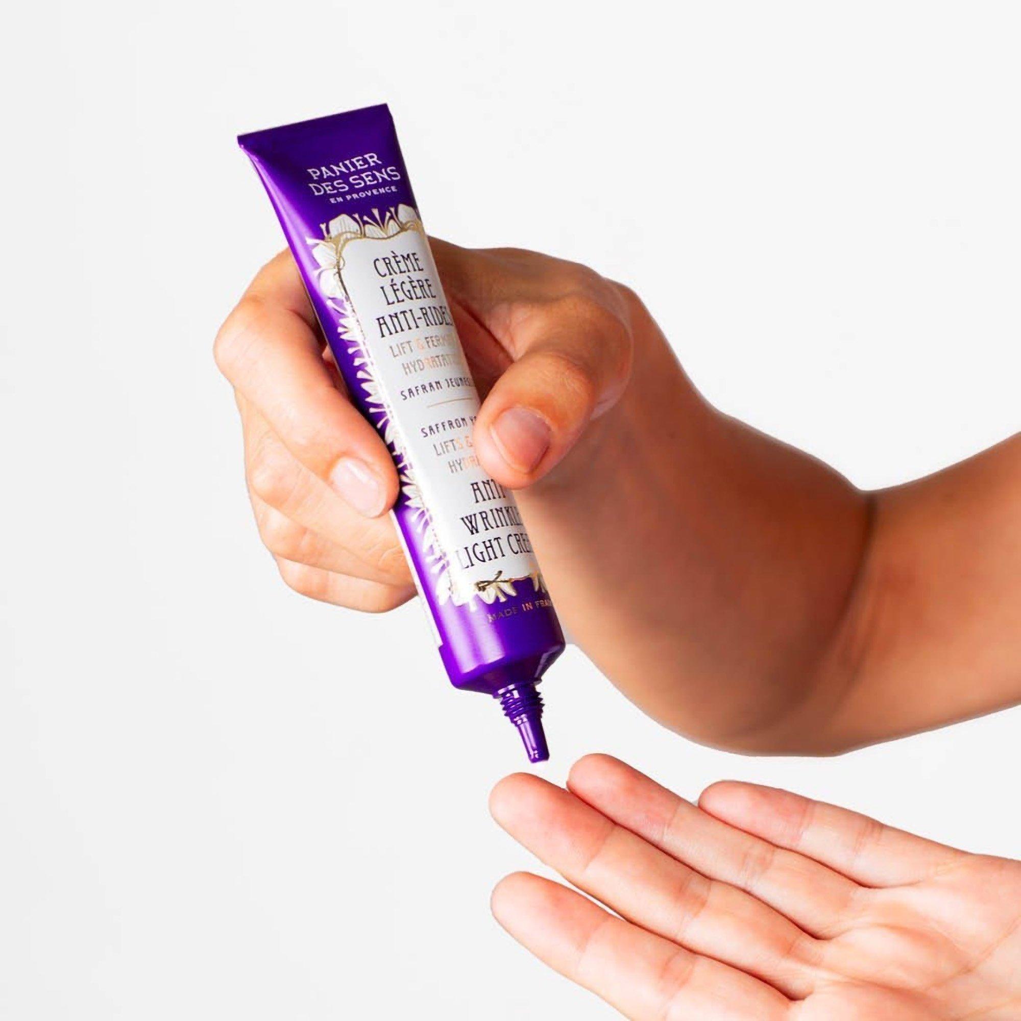 Panier Des Sens Saffron Youth Anti-Wrinkle Light Cream — фото 2