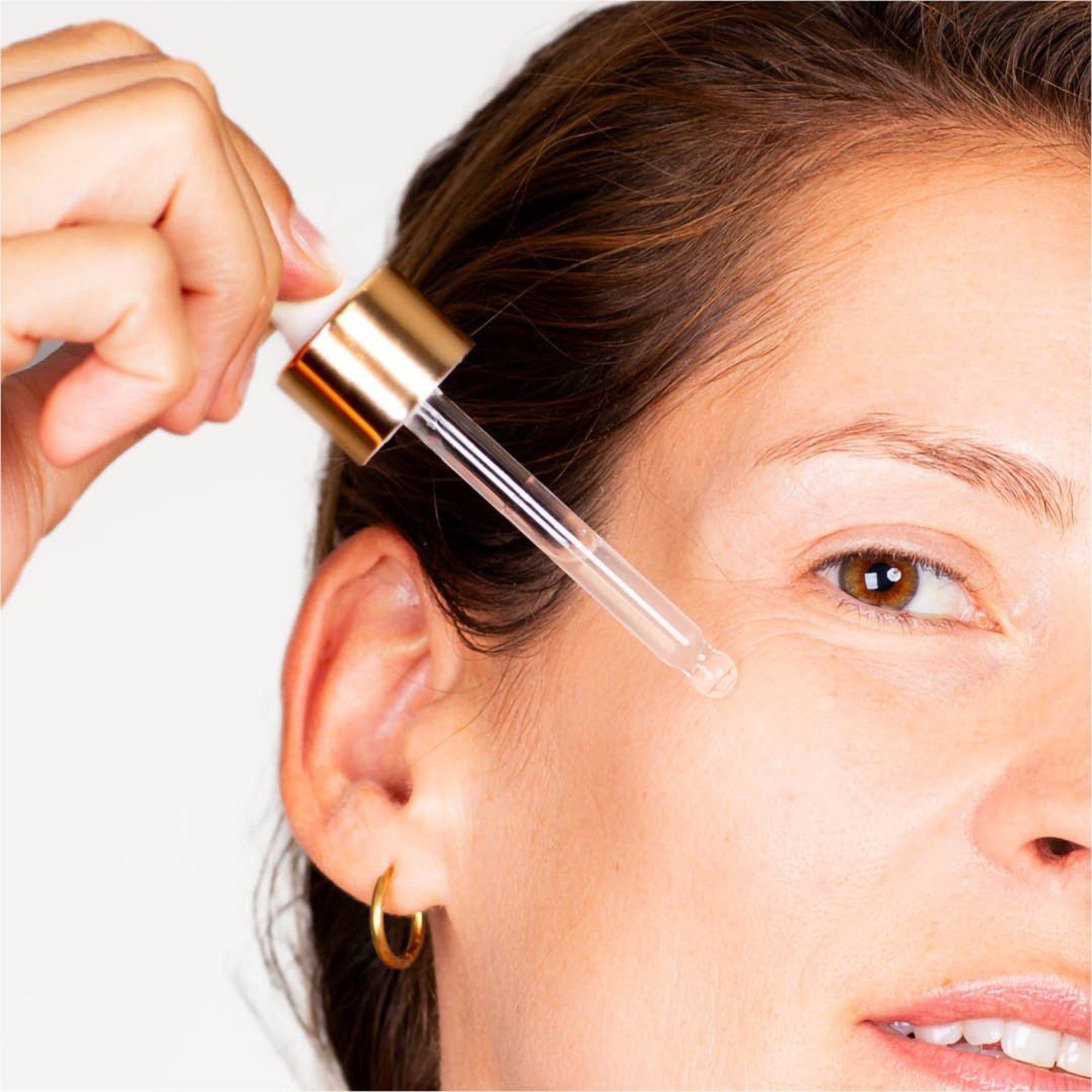 Panier Des Sens Saffron Youth Anti-Wrinkle Target Serum — фото 3