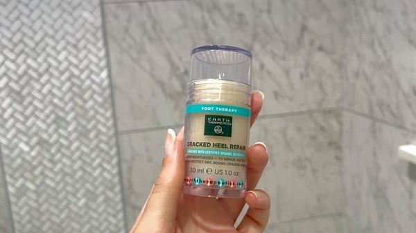 Earth Therapeutics Cracked Heel Repair Stick #7