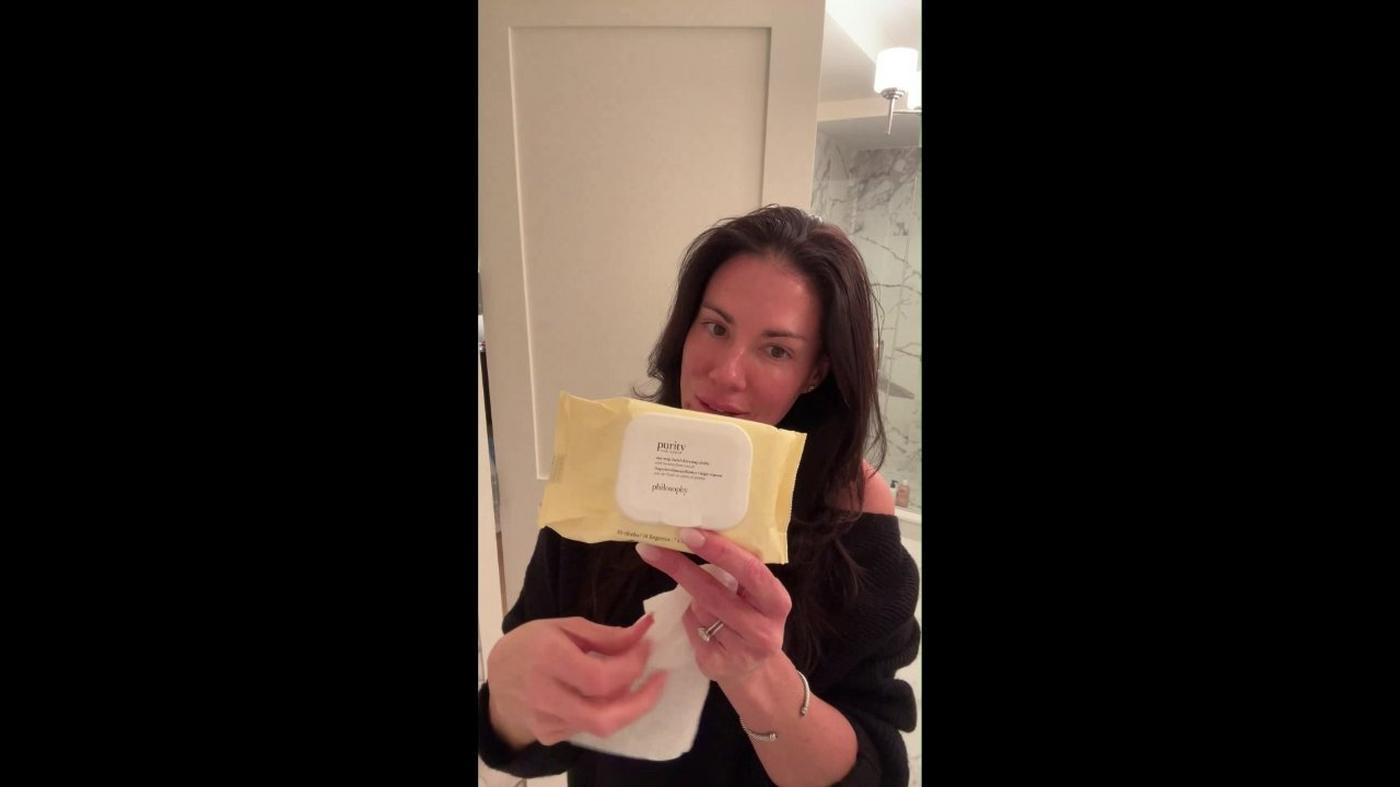 Purity Made Simple One-Step Facial Cleansing Cloths
