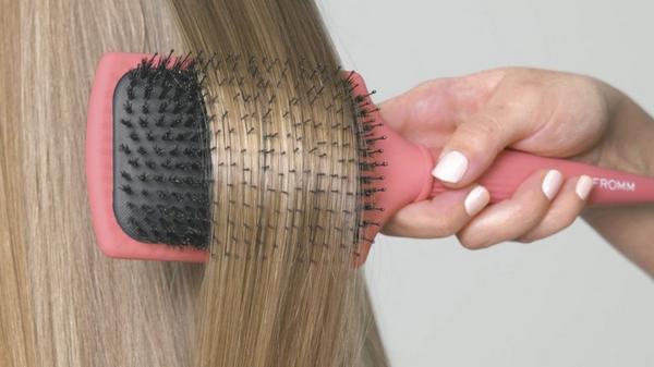 Fromm The Intuition Glosser Boar Bristle Brush #7