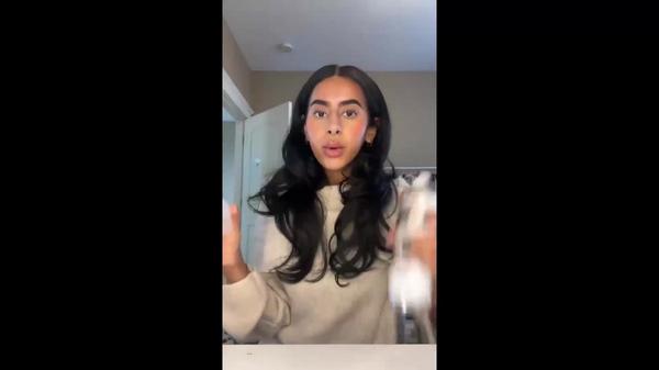 IGK First Class Charcoal Detox Dry Shampoo #10