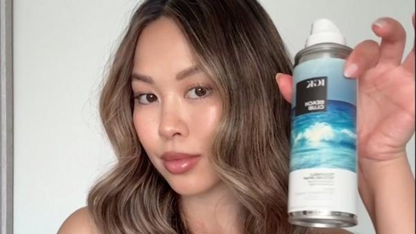 IGK Beach Club Touchable Texture Spray #8