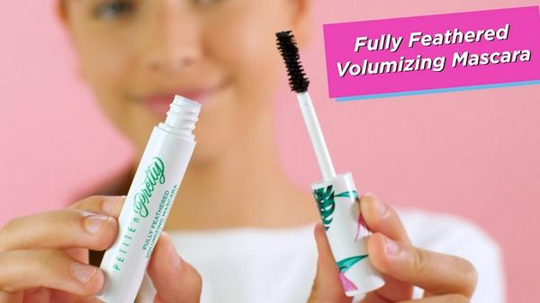 Petite n Pretty Fully Feathered Volumizing Mascara #5