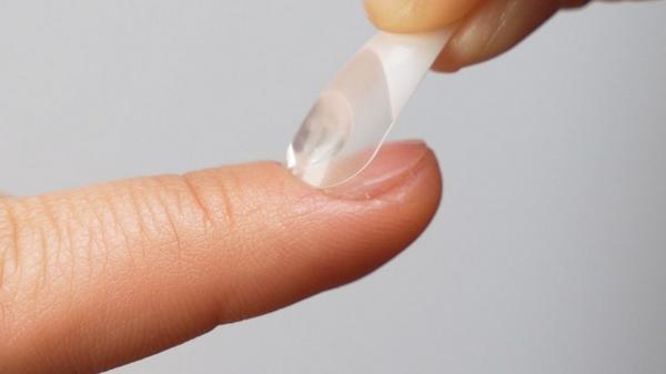 Kiss PowerFlex Ultra-Hold Precision Nail Glue #2