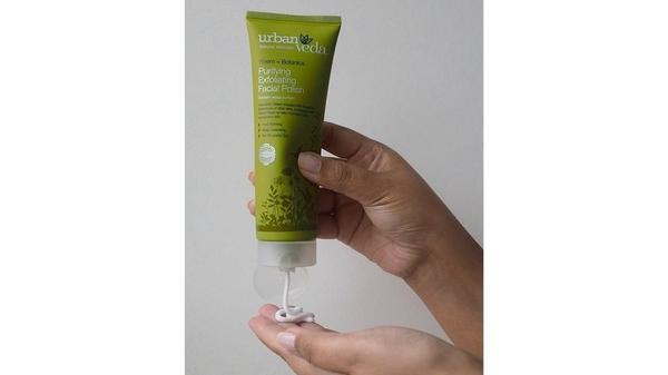 Urban Veda Purifying Neem & Tea Tree Exfoliating Facial Polish #5