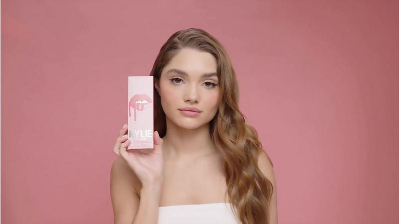 KYLIE COSMETICS Velvet Lip Kit #8