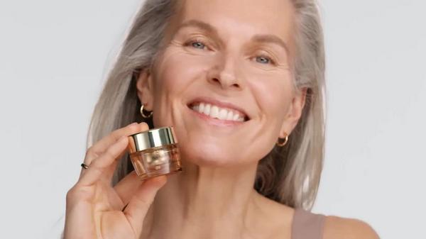Estée Lauder Revitalizing Supreme+ Youth Power Anti-Aging Eye Balm #6