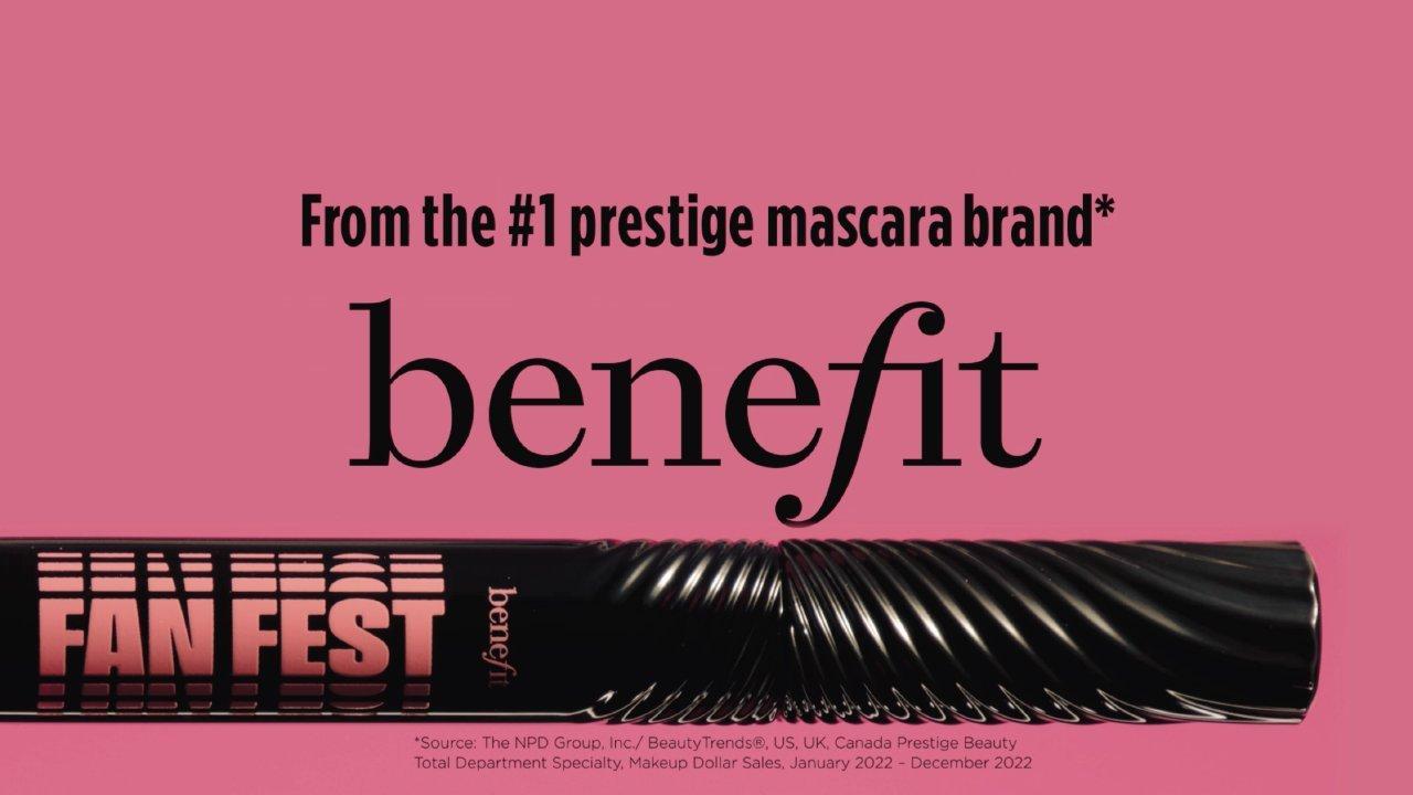 Benefit Cosmetics 3D Billboard feat. The Fan Fest Mascara #cosmetics  #3dbillboard #mascara 