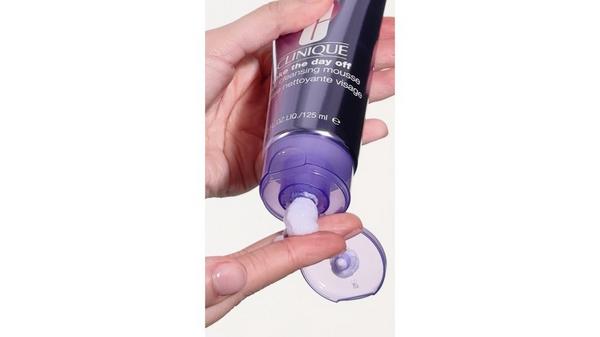 Clinique Take The Day Off Facial Cleansing Mousse Cleanser #9
