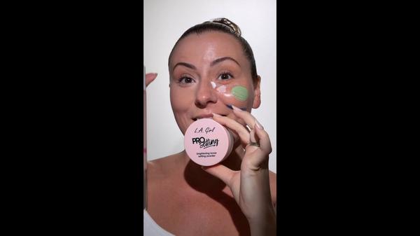 L.A. Girl PRO Setting Brightening Loose Setting Powder #3